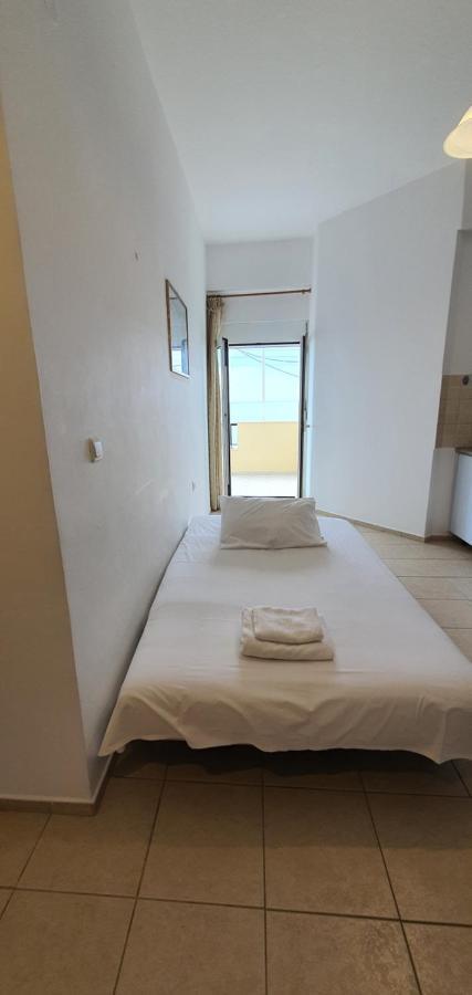 Eirini Apts On The Beach Psari Forada Eksteriør bilde
